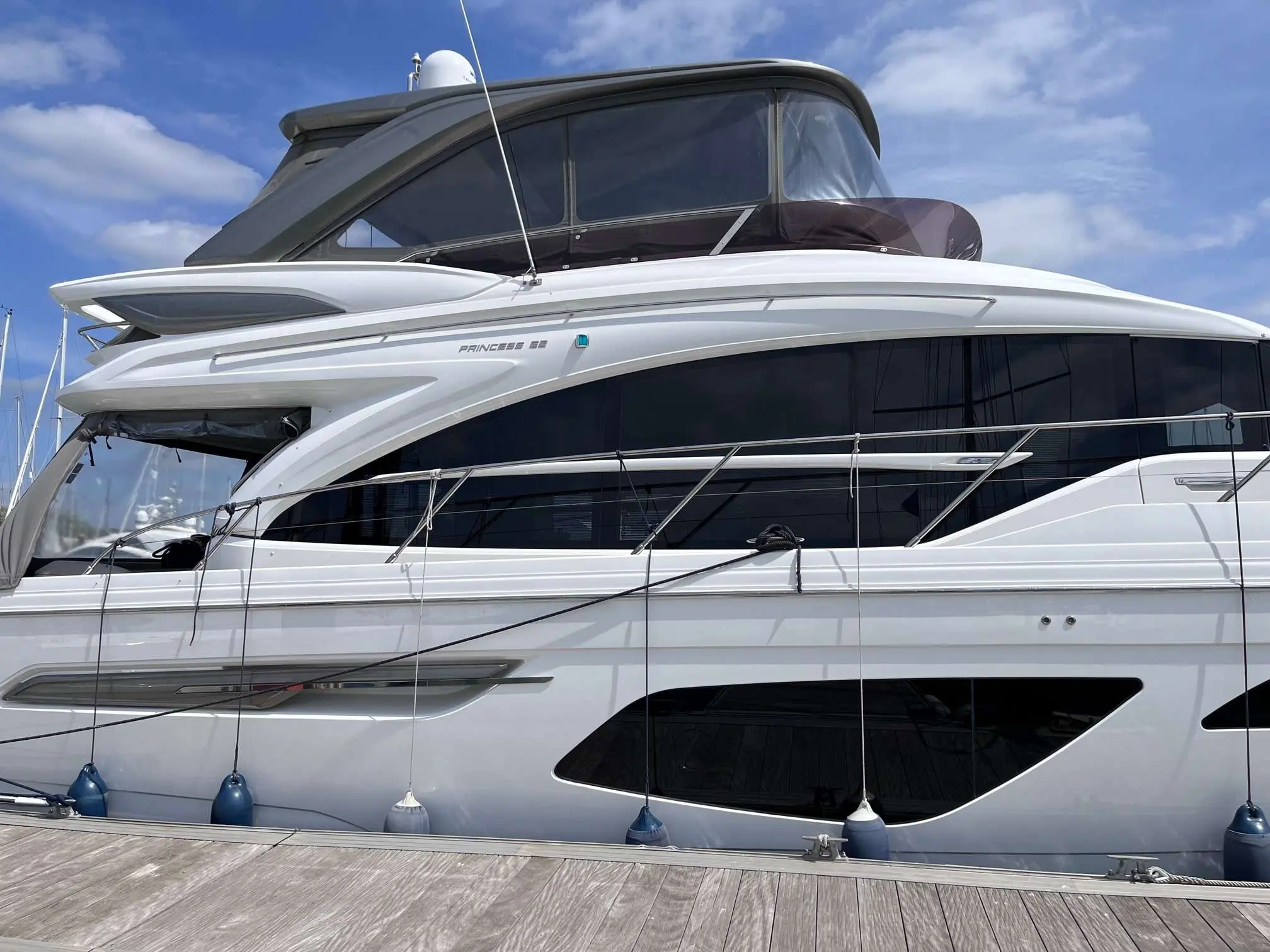 2019 Princess f62