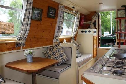 Narrowboat 25' Cruiser Stern