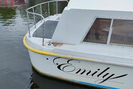 Norfolk Bounty 30 Broads Cruiser