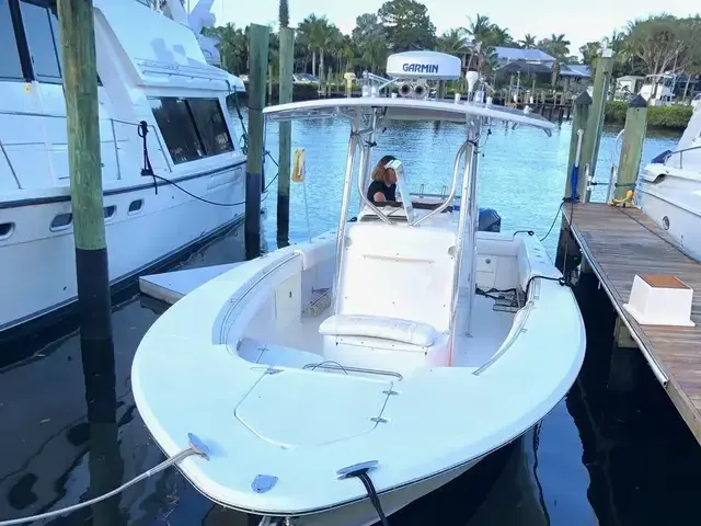 Southport 26 Center Console