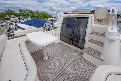 Birchwood Crusader 400 Flybridge