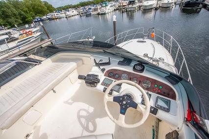 Birchwood Crusader 400 Flybridge