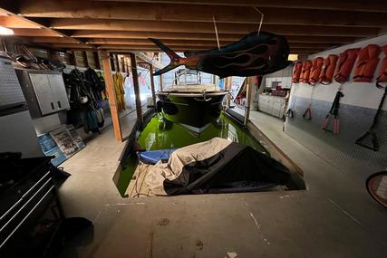 Custom Boats Boathouse