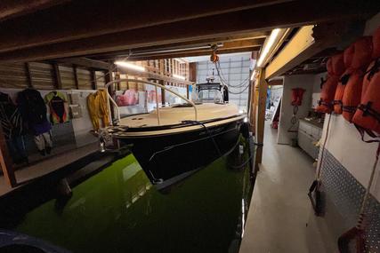 Custom Boats Boathouse