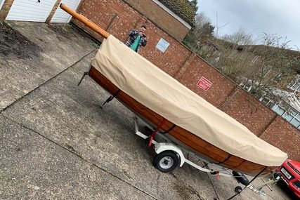 Custom Boats RNSA Sailing Dinghy