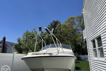 Boston Whaler 22 Revenge Wt