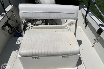 Boston Whaler 22 Revenge Wt