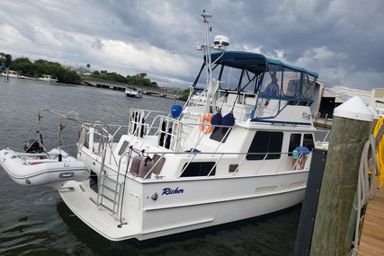 Ricker 42 Classic Trawler