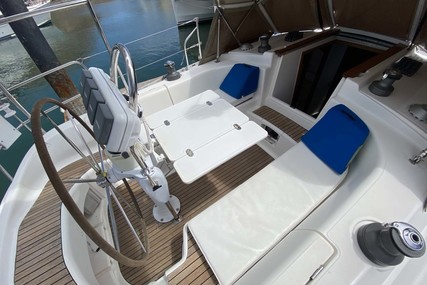 Dufour Classic 38