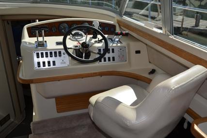 Sea Ray 370 Sedan Bridge