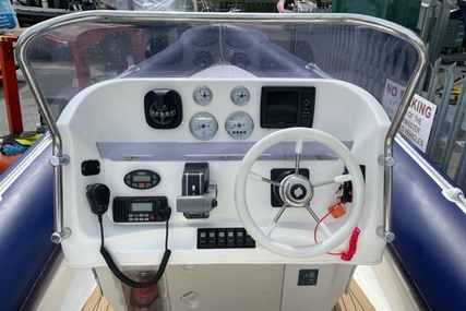 Cobra 755 Nautique