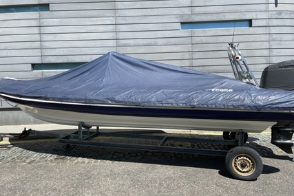 Cobra 755 Nautique