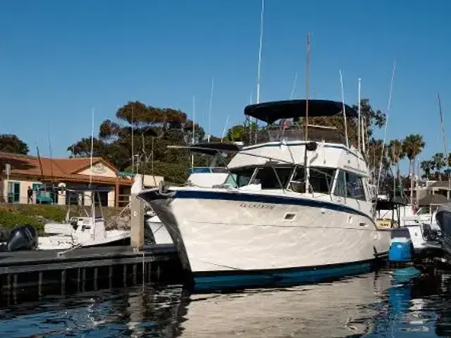 Hatteras 42 Convertible