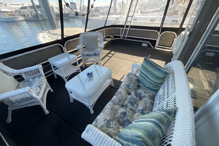 Sumerset 75 Luxury Houseboat