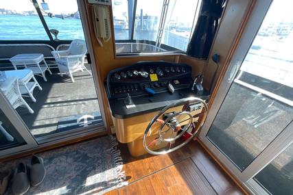 Sumerset 75 Luxury Houseboat