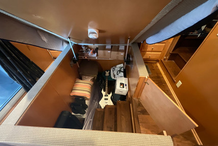 Sumerset 75 Luxury Houseboat