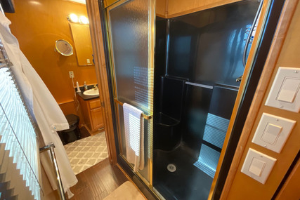 Sumerset 75 Luxury Houseboat