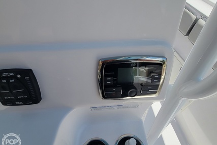 Aquasport 2500 Center Console