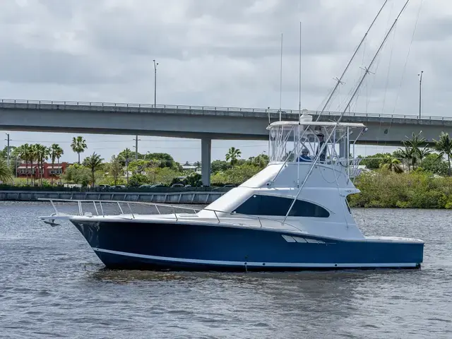 Luhrs Convertible