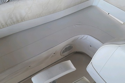 Bayliner 3388 Command Flybridge