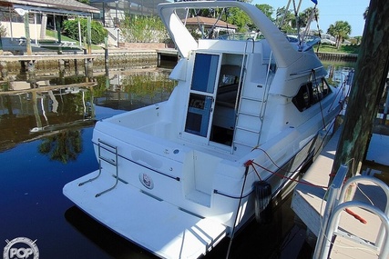 Bayliner Ciera 288 Command Bridge