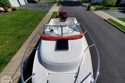 Boston Whaler 21 Conquest