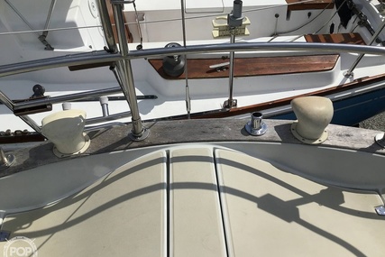 Ericson Yacht 32