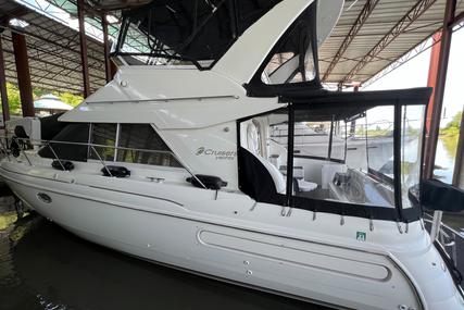 Cruisers 3585 Flybridge