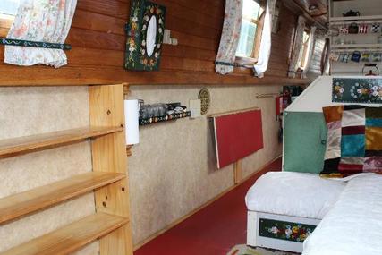 Narrowboat 50' Cruiser Stern