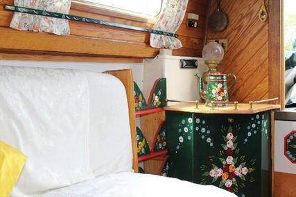 Narrowboat 50' Cruiser Stern