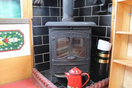 Narrowboat 50' Cruiser Stern