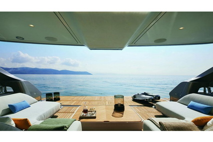 Azimut Grande Trideck