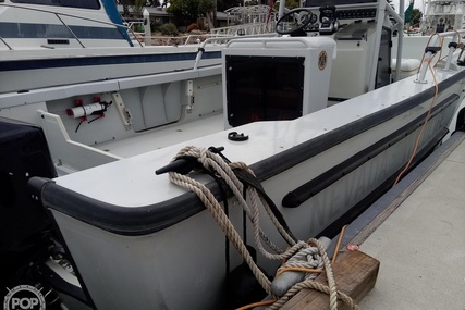 Boston Whaler 240 Outrage Guardian Utility