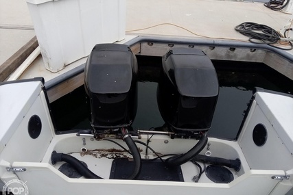 Boston Whaler 240 Outrage Guardian Utility