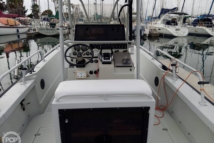 Boston Whaler 240 Outrage Guardian Utility