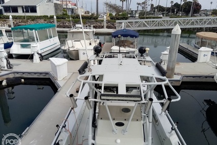 Boston Whaler 240 Outrage Guardian Utility