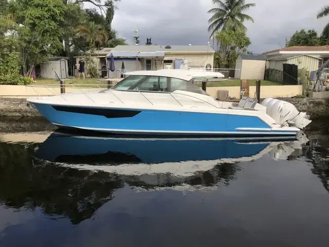 Tiara Yachts 43 Le