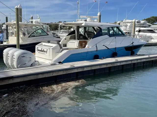 Tiara Yachts 43 Le