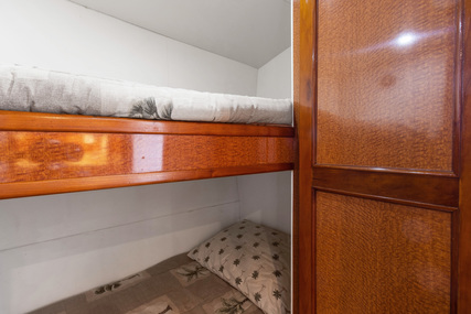 Hatteras Trunk Cabin