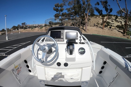 Tahoe 2150 Center Console