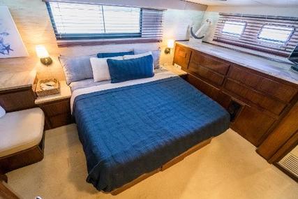 Hatteras 67 Cockpit Motor Yacht