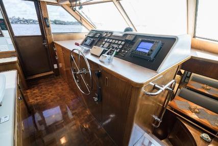 Hatteras 67 Cockpit Motor Yacht