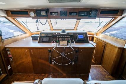 Hatteras 67 Cockpit Motor Yacht