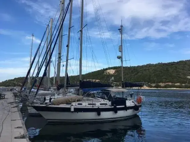 Colvic Countess Ketch 33