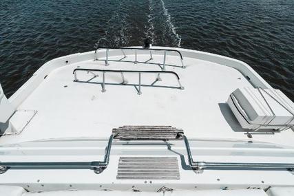 Hatteras 67 Cockpit Motor Yacht