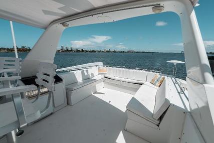 Hatteras 67 Cockpit Motor Yacht