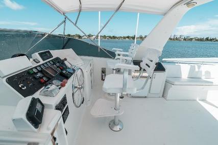 Hatteras 67 Cockpit Motor Yacht