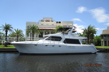 Navigator 53 pilothouse