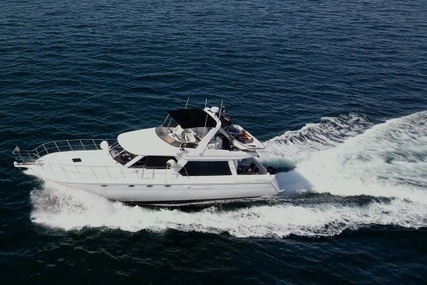 Navigator 53 pilothouse