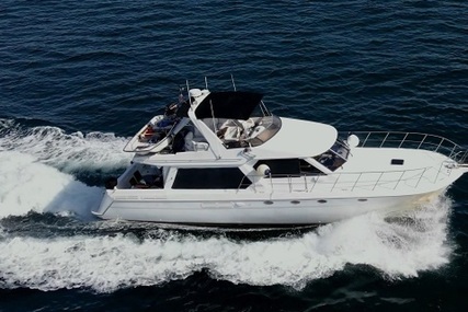 Navigator 53 pilothouse